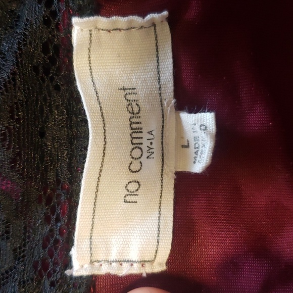 No Comment Wine Velvet Tank - Picture 5 of 5